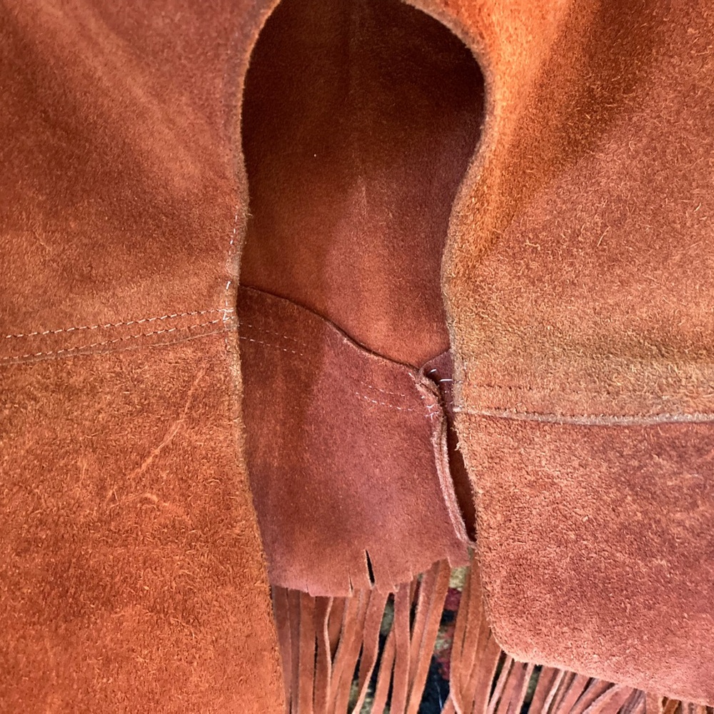 Vintage 60s 70s 80s Boho Hippie Brown Fringe Suede Vest Size S/XS - Picture 9 of 11